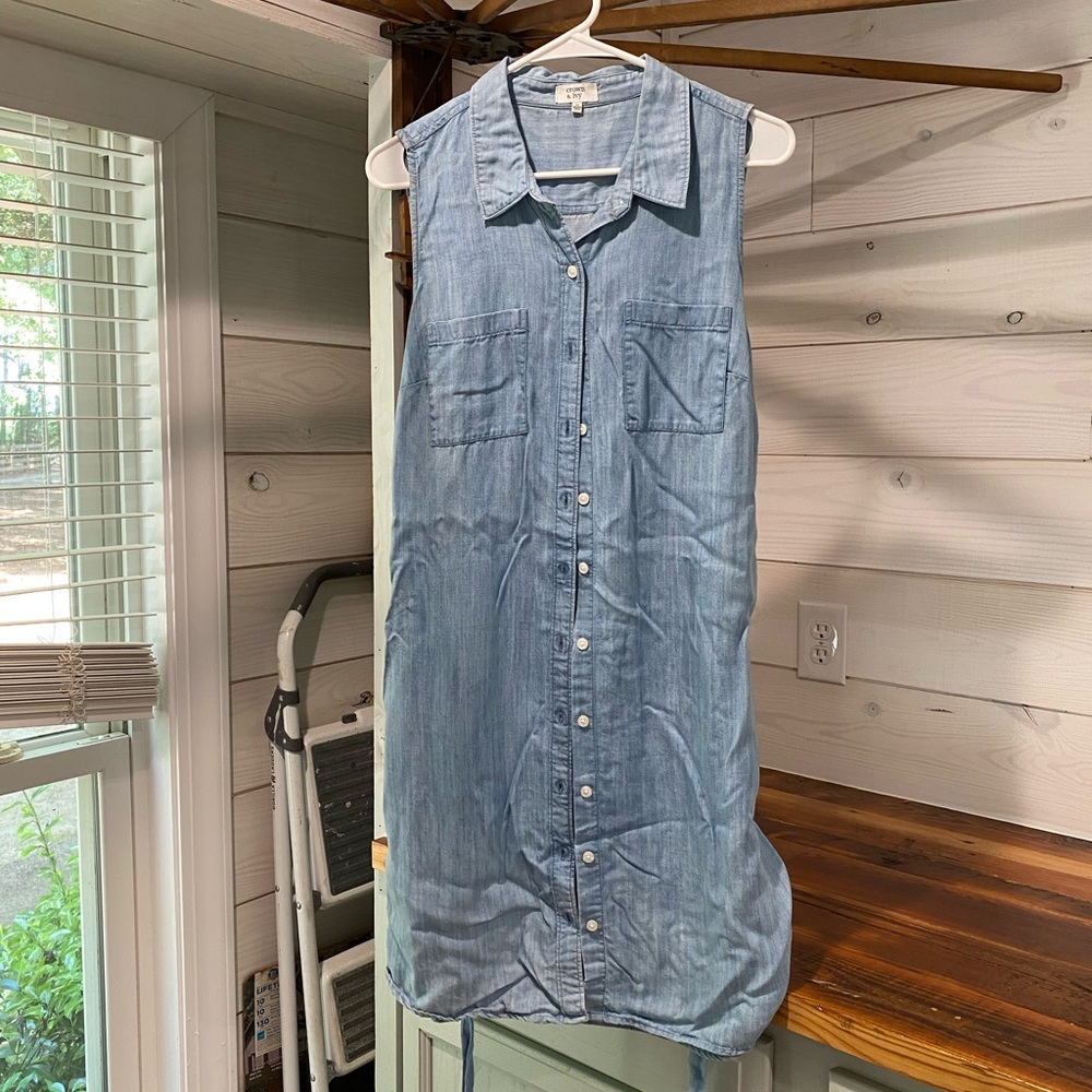 Denim dress